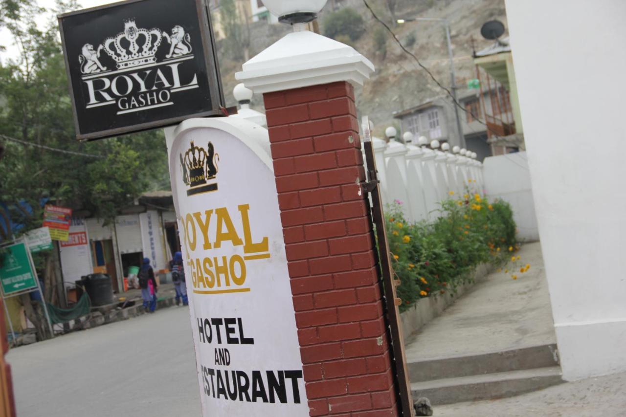 Hotel Royal Gasho Kargil Exterior photo